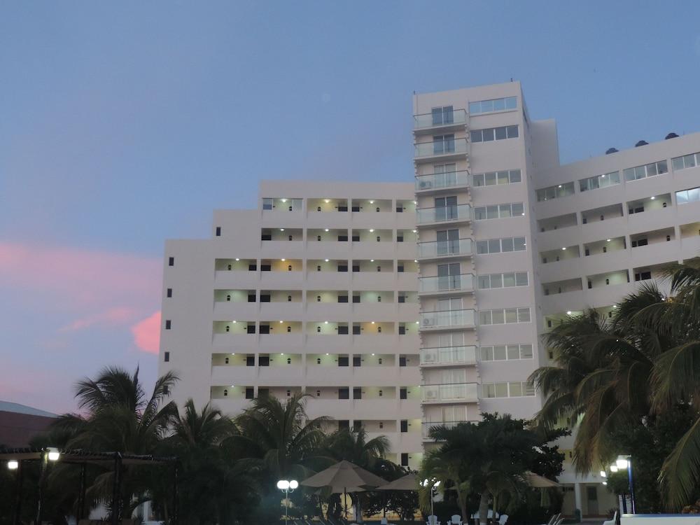 Hotel Calypso Cancún Eksteriør bilde